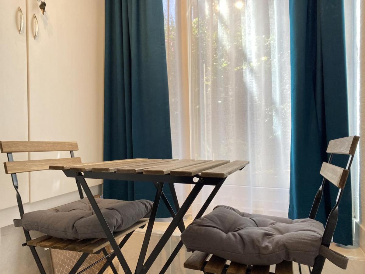 דירות איסטמבול Chic Flat Near Shopping Malls In Sisli מראה חיצוני תמונה